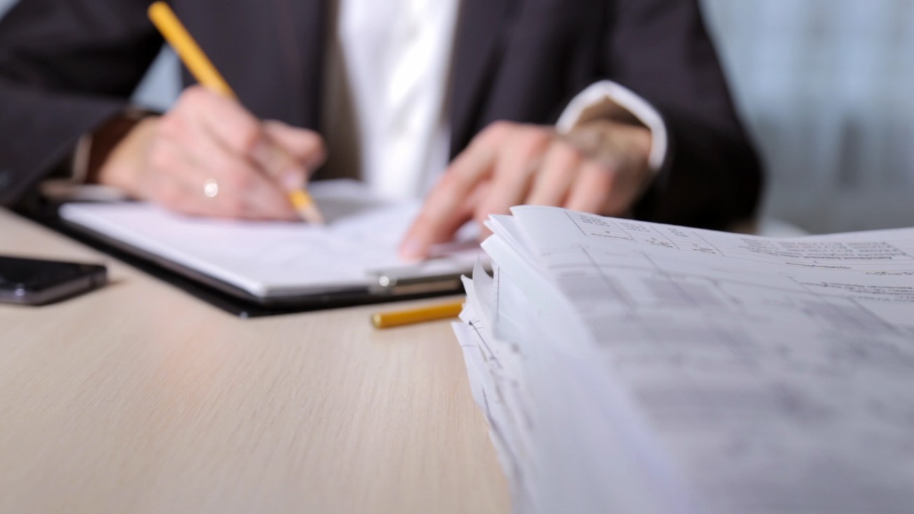 Bild zur Ausgabe: Zulässig: Werbungskostenabzugsverbot bei Kapitaleinkünften